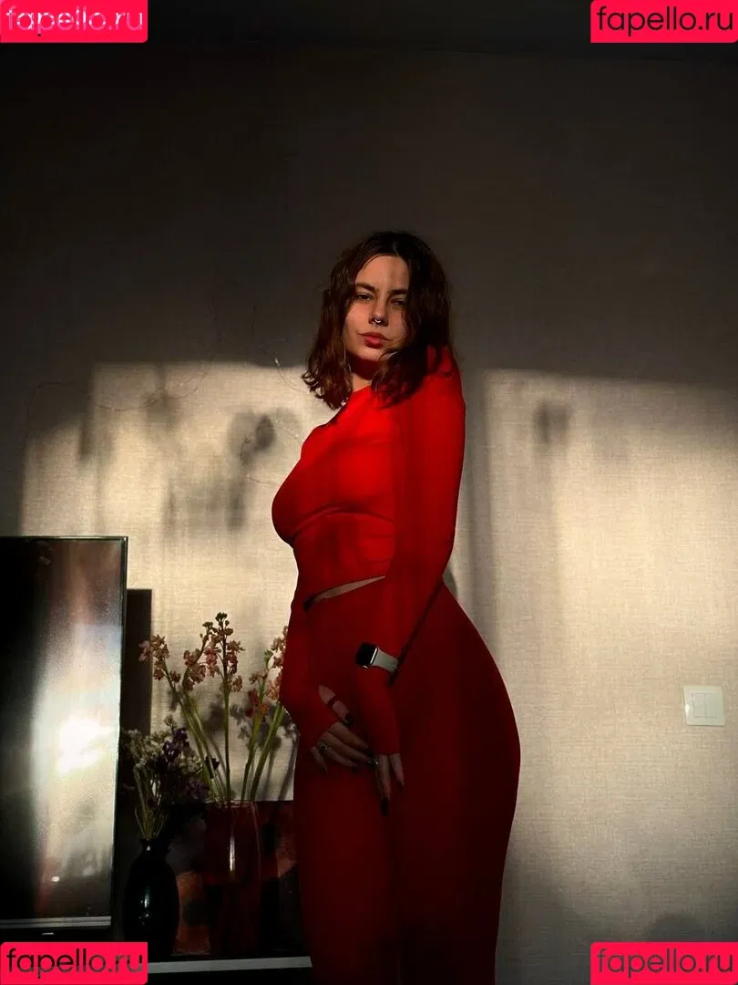 Murmuriel Onlyfans Photo Gallery 