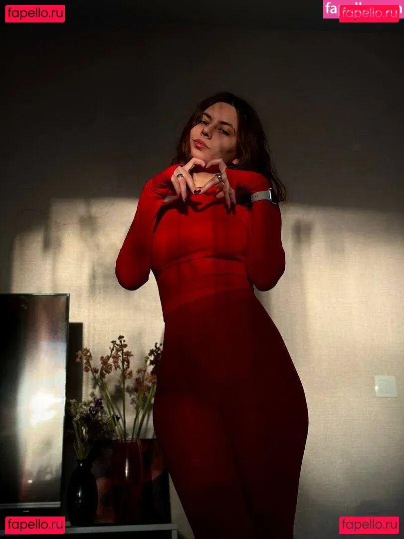 Murmuriel Onlyfans Photo Gallery 