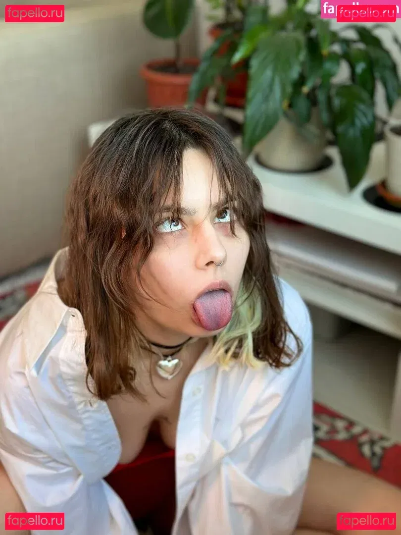 Murmuriel Onlyfans Photo Gallery 