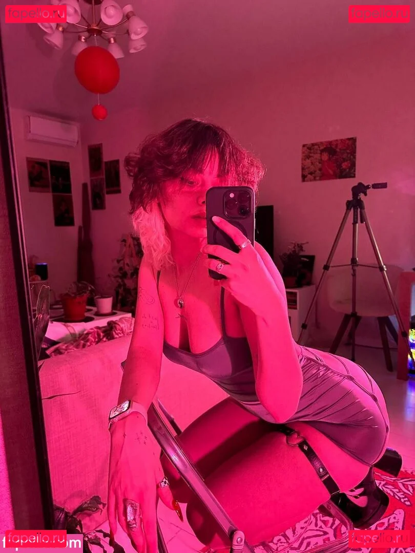 Murmuriel Onlyfans Photo Gallery 