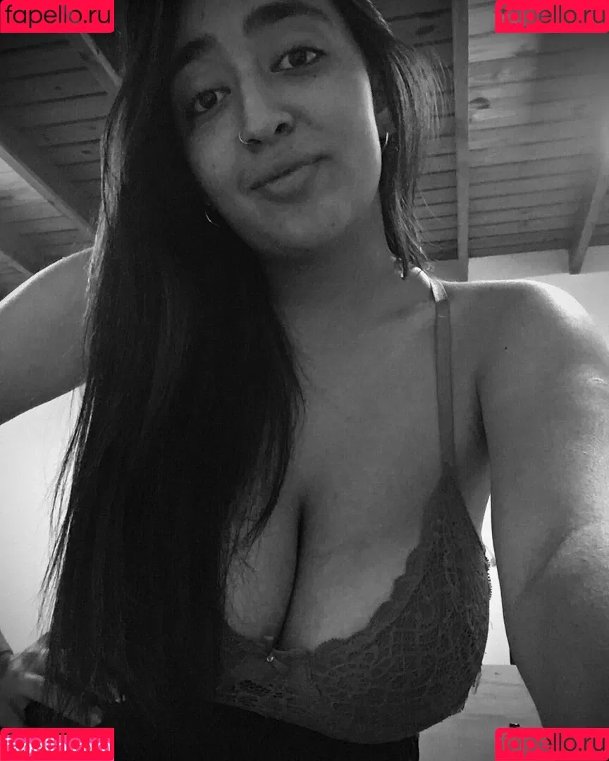 Maia Cueto Onlyfans Photo Gallery 