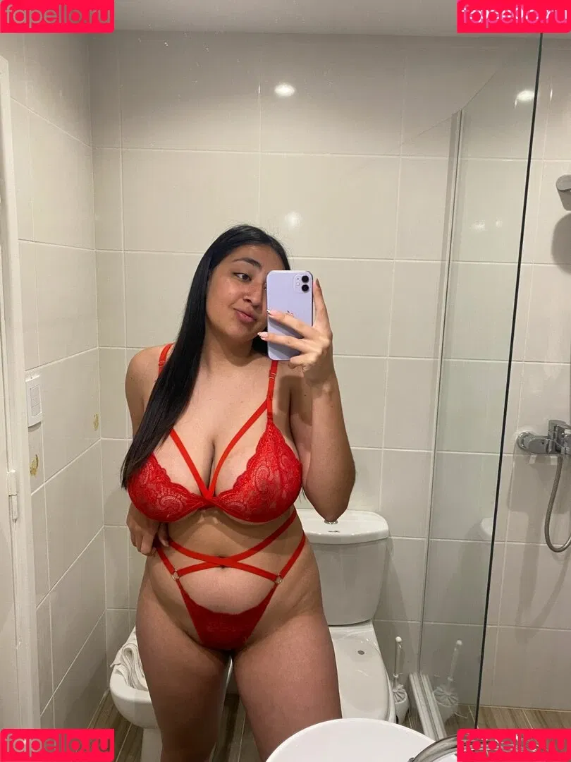Maia Cueto Onlyfans Photo Gallery 