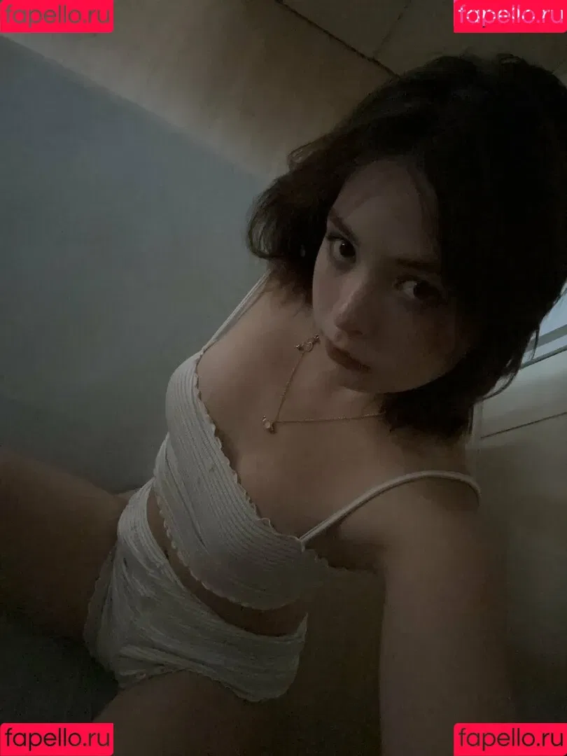 laetitia442299 Onlyfans Photo Gallery 