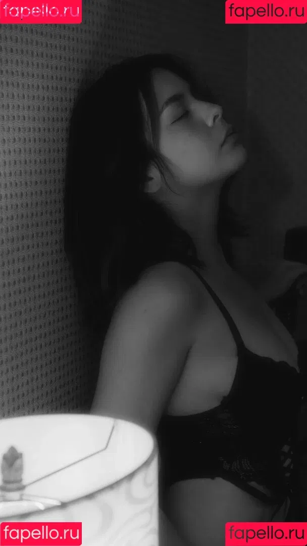 laetitia442299 Onlyfans Photo Gallery 