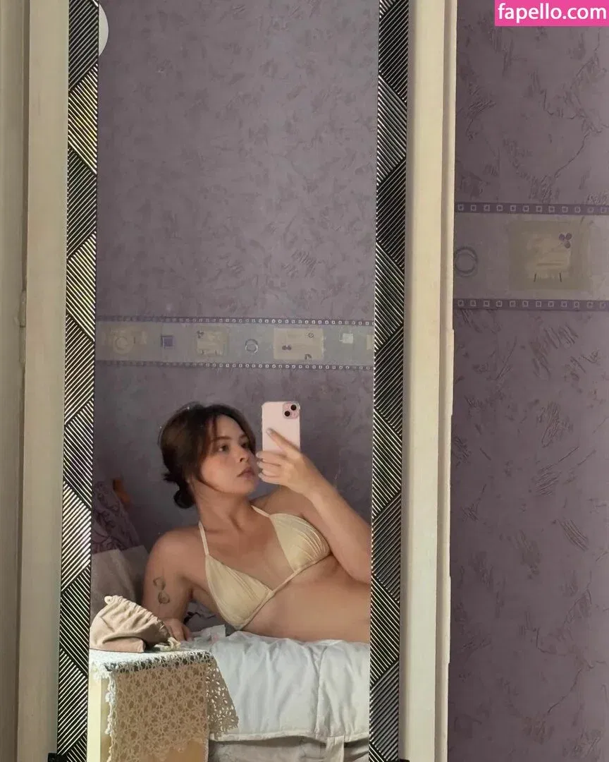 laetitia442299 Onlyfans Photo Gallery 