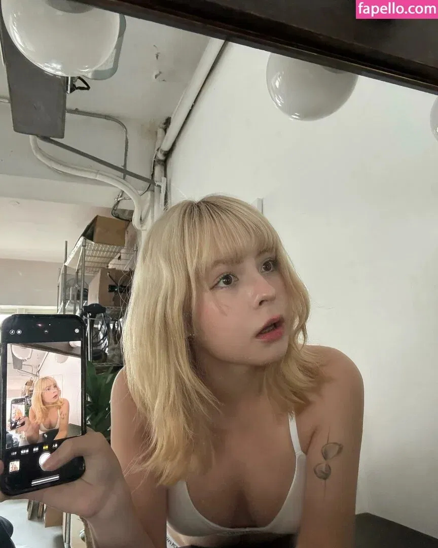 laetitia442299 Onlyfans Photo Gallery 