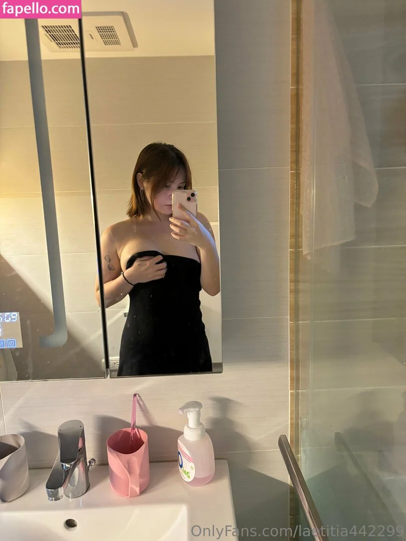 laetitia442299 Onlyfans Photo Gallery 