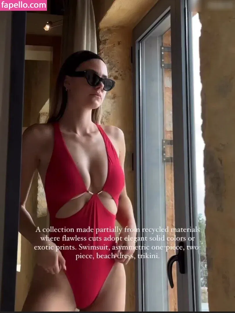 Emilia B Onlyfans Photo Gallery 