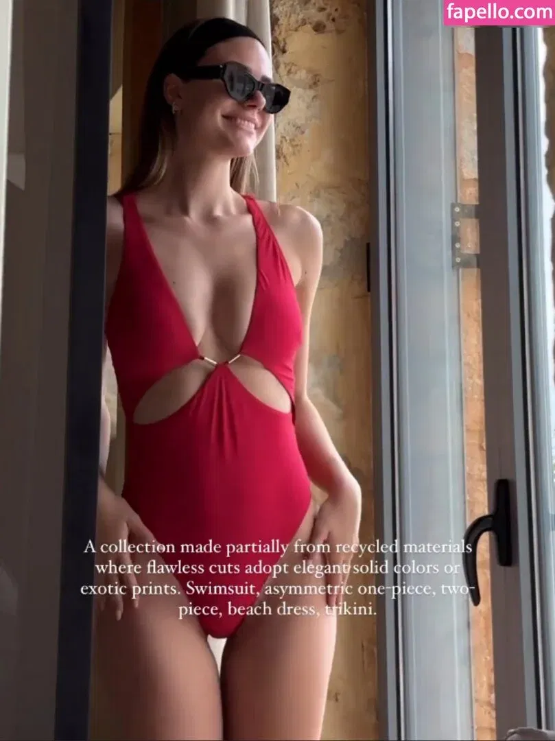 Emilia B Onlyfans Photo Gallery 