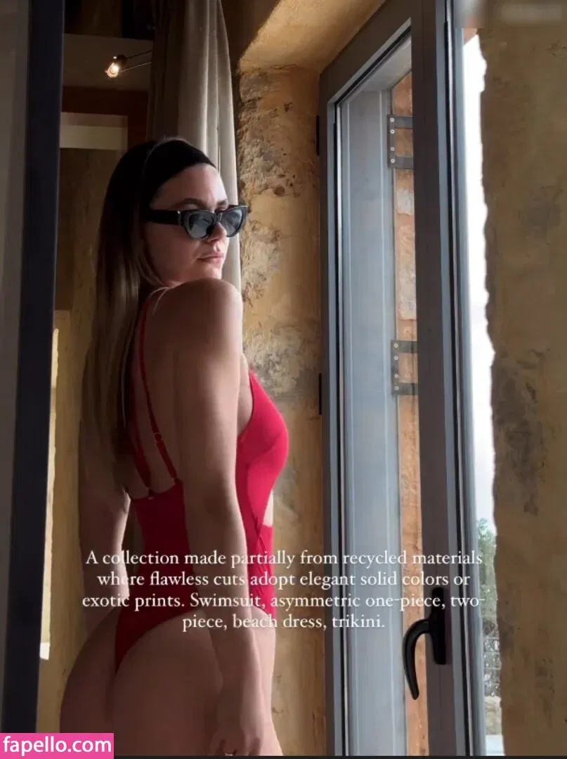 Emilia B Onlyfans Photo Gallery 