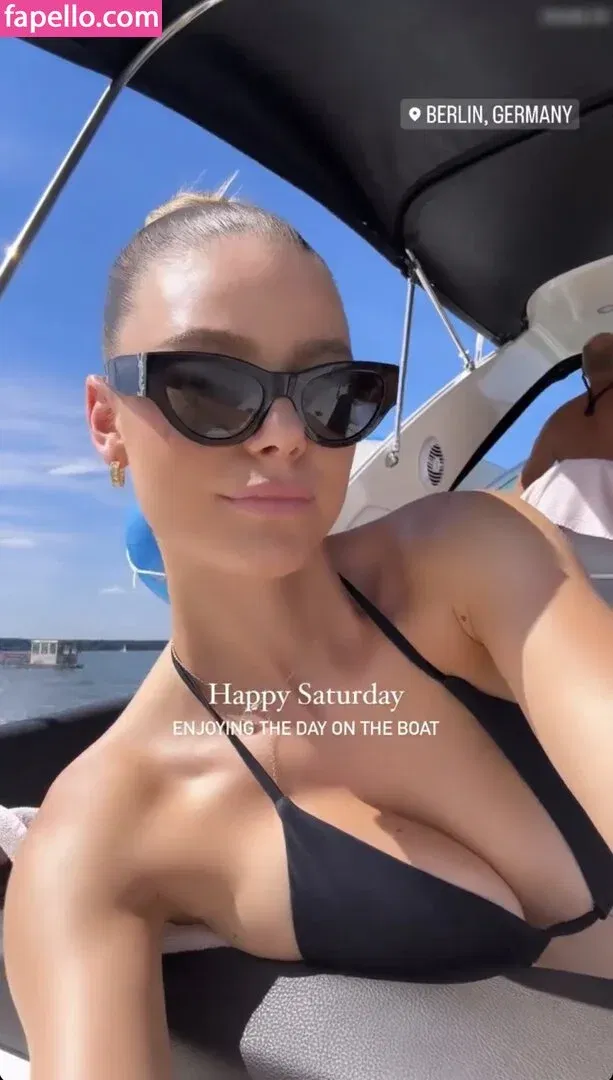 Emilia B Onlyfans Photo Gallery 