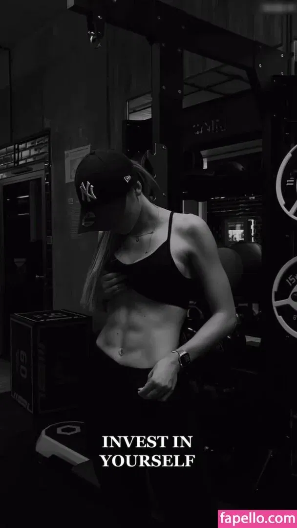 Emilia B Onlyfans Photo Gallery 