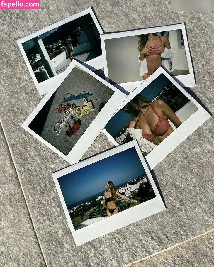 Emilia B Onlyfans Photo Gallery 