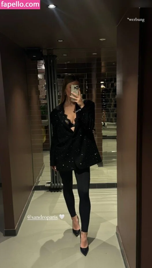 Emilia B Onlyfans Photo Gallery 