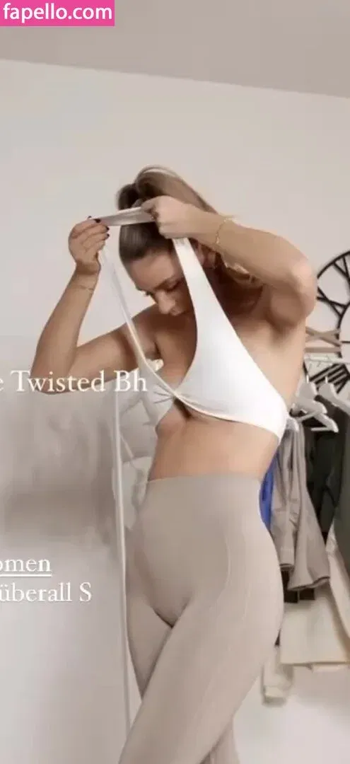 Emilia B Onlyfans Photo Gallery 