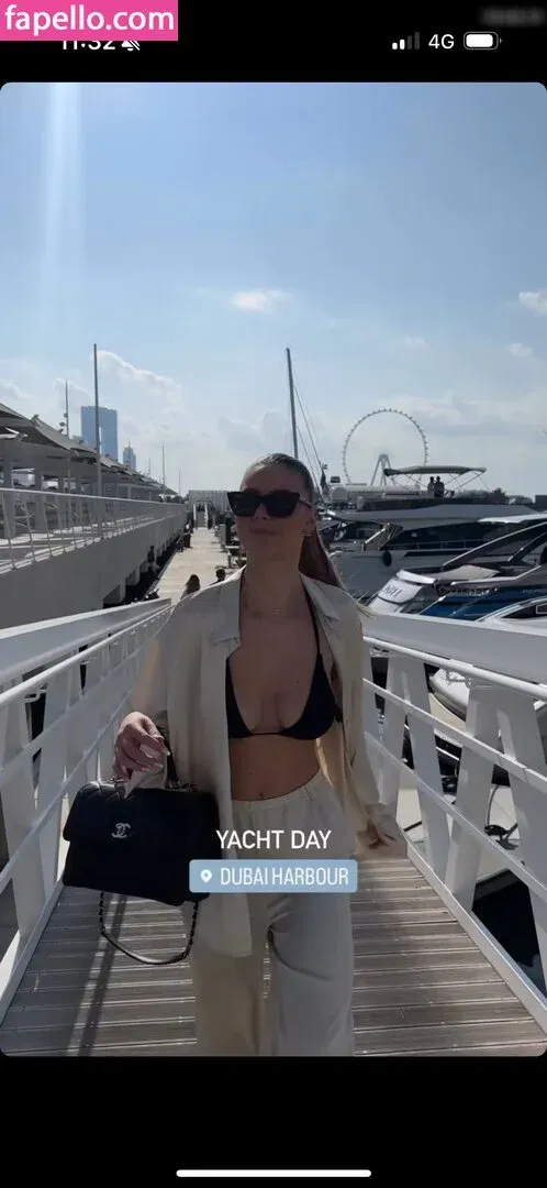 Emilia B Onlyfans Photo Gallery 