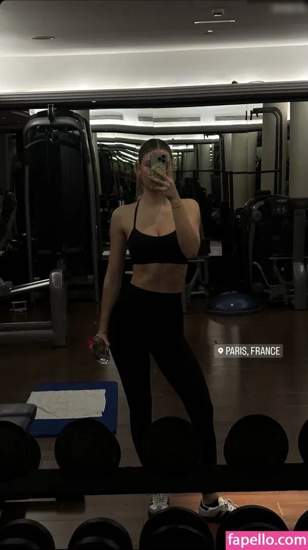 Emilia B Onlyfans Photo Gallery 