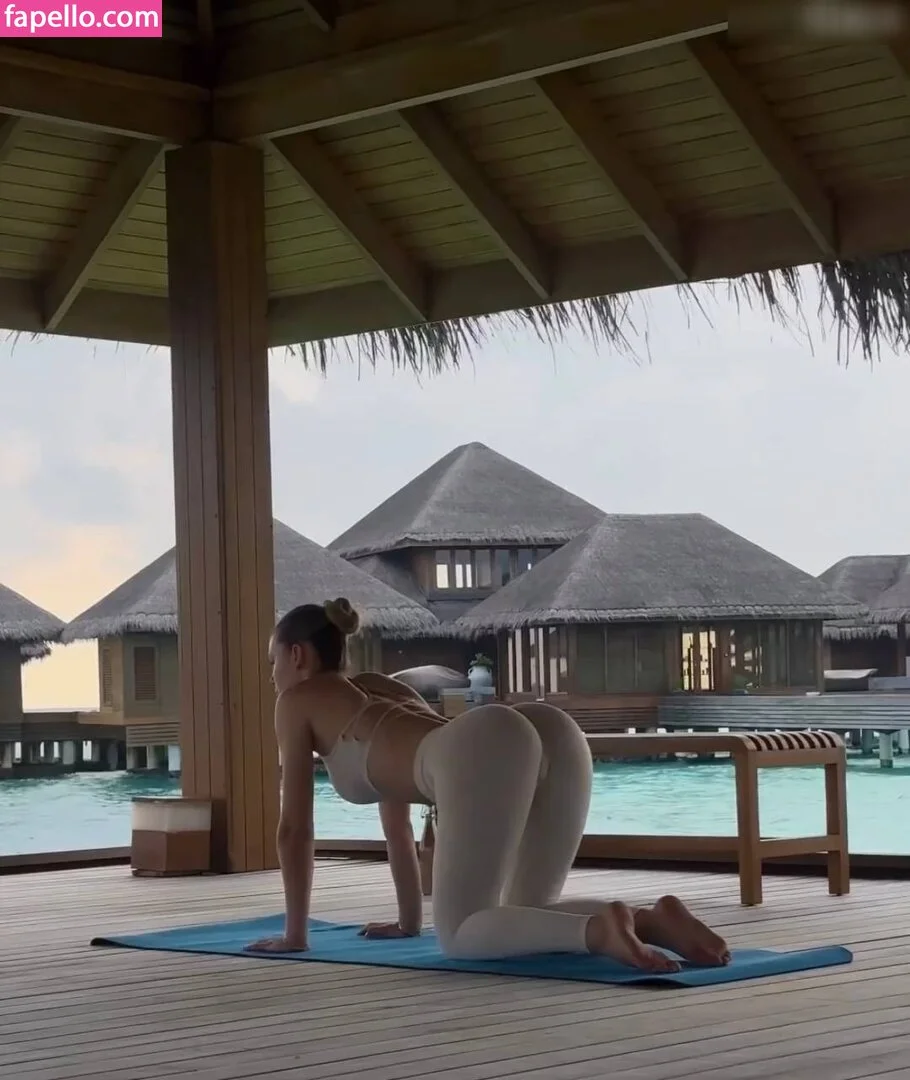 Emilia B Onlyfans Photo Gallery 