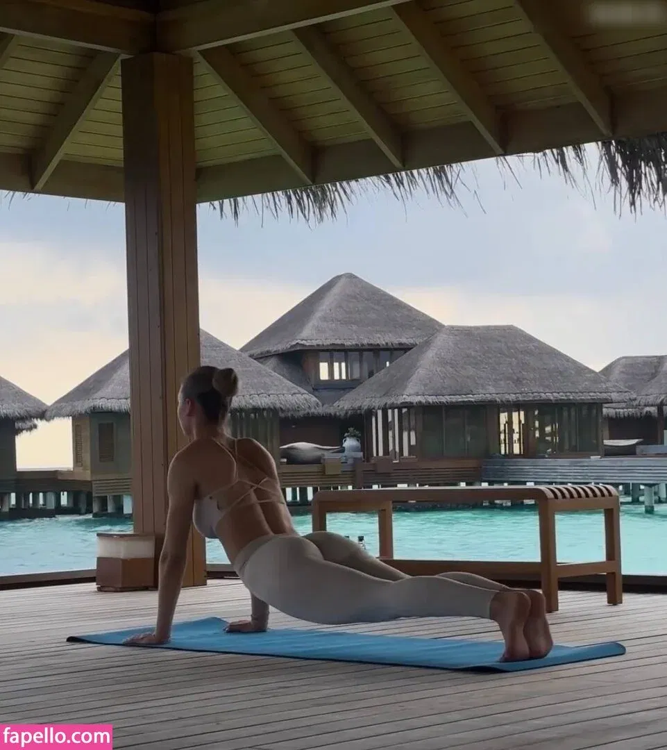 Emilia B Onlyfans Photo Gallery 