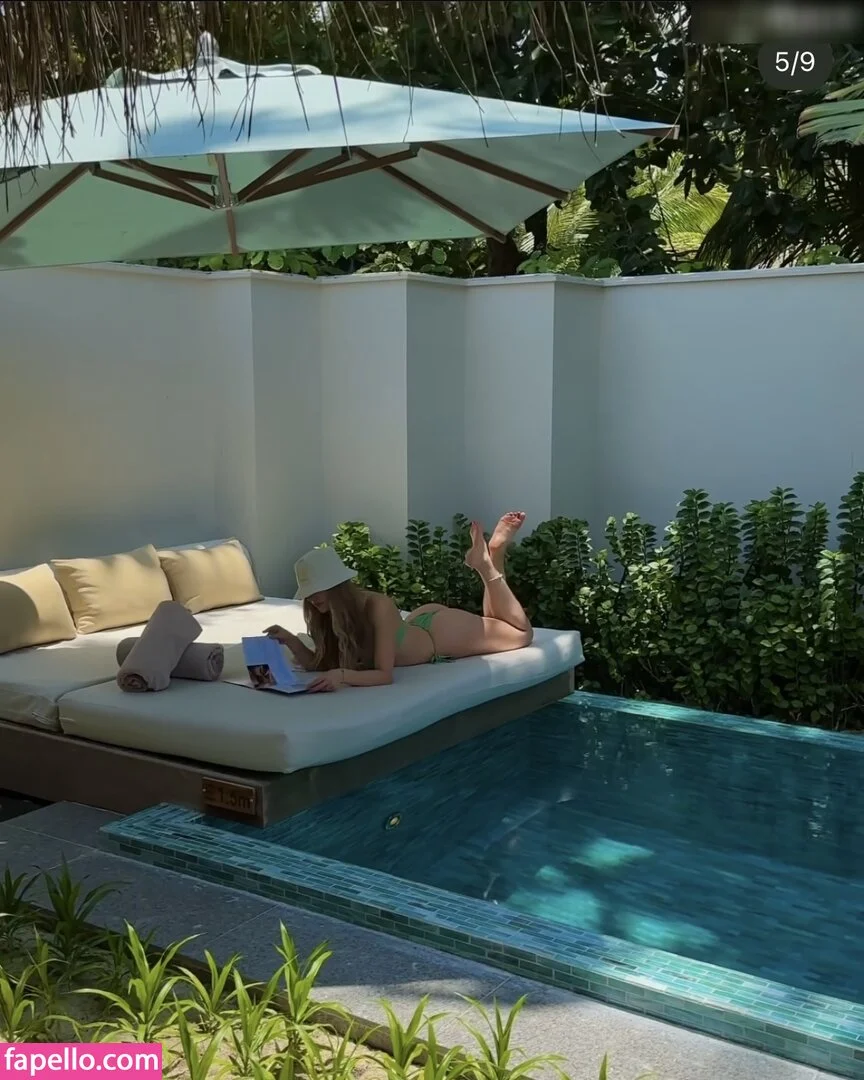 Emilia B Onlyfans Photo Gallery 