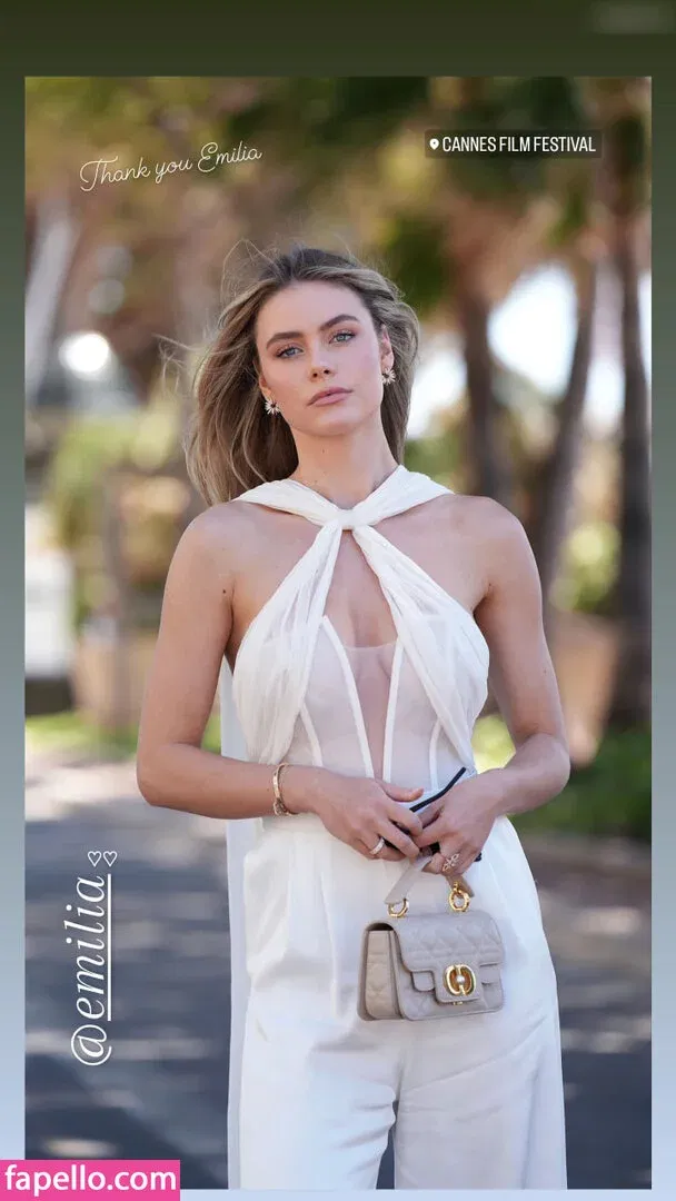 Emilia B Onlyfans Photo Gallery 