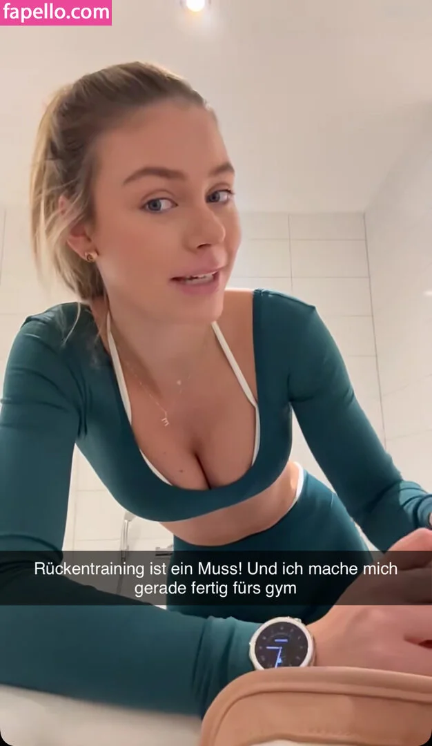 Emilia B Onlyfans Photo Gallery 