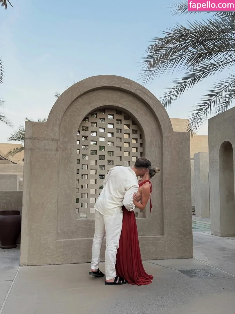 Emilia B Onlyfans Photo Gallery 