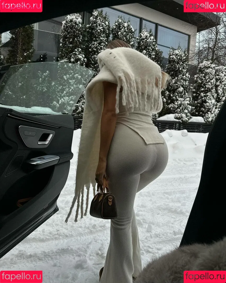 Claudia Kuparinen Onlyfans Photo Gallery 