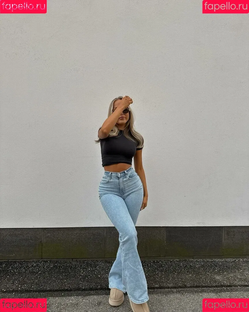 Claudia Kuparinen Onlyfans Photo Gallery 