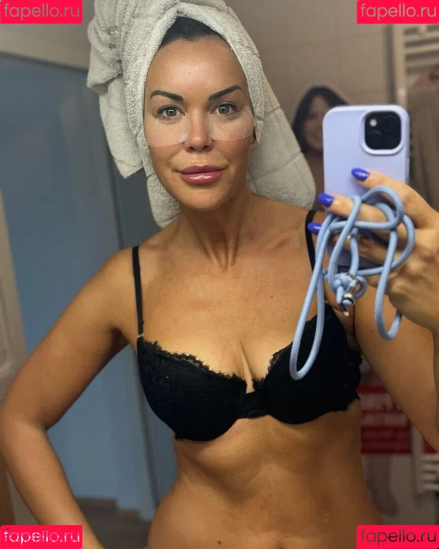 Martina Reuter Onlyfans Photo Gallery 