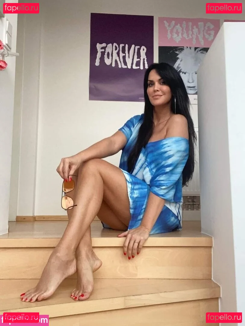 Martina Reuter Onlyfans Photo Gallery 