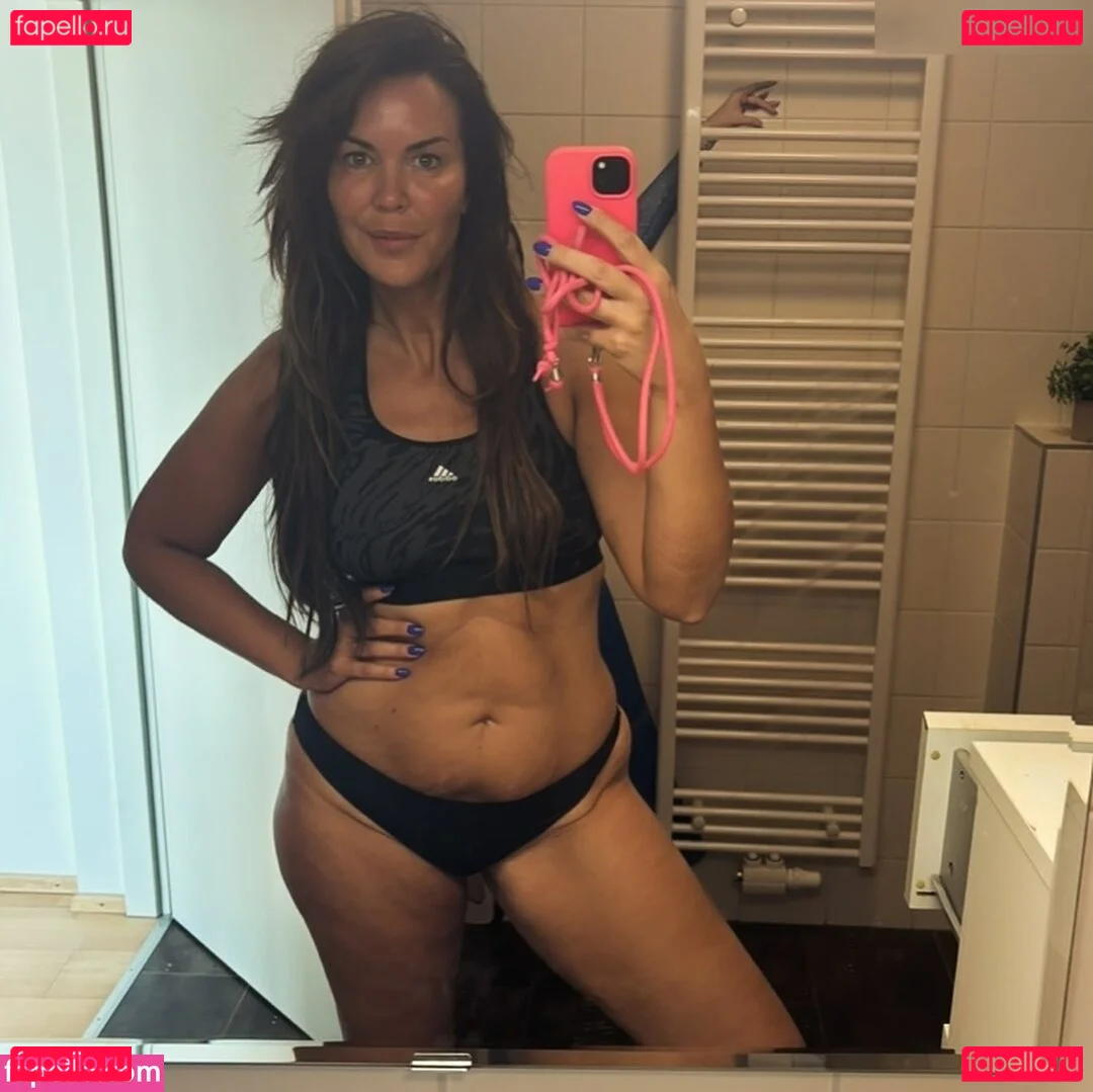 Martina Reuter Onlyfans Photo Gallery 