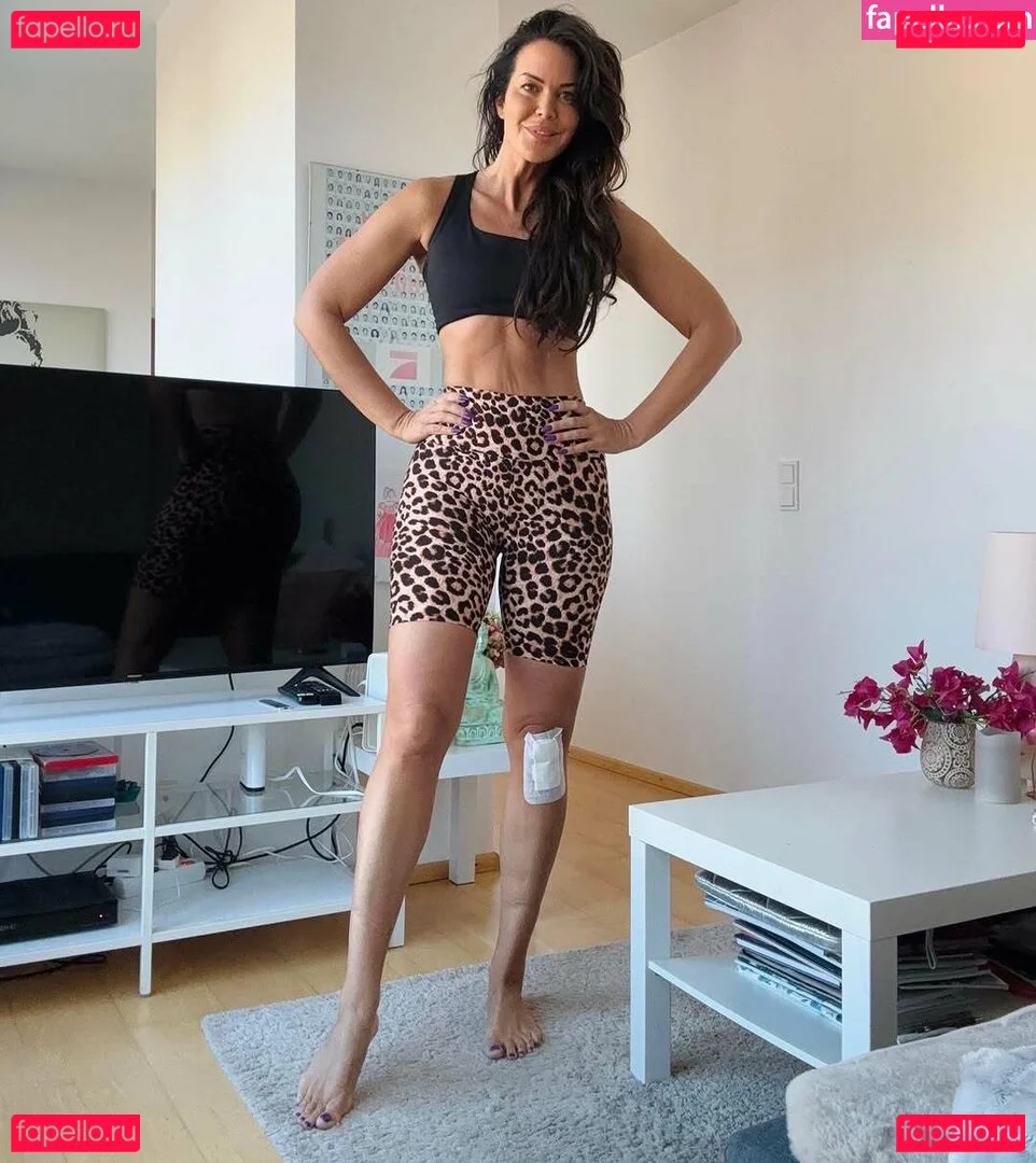 Martina Reuter Onlyfans Photo Gallery 