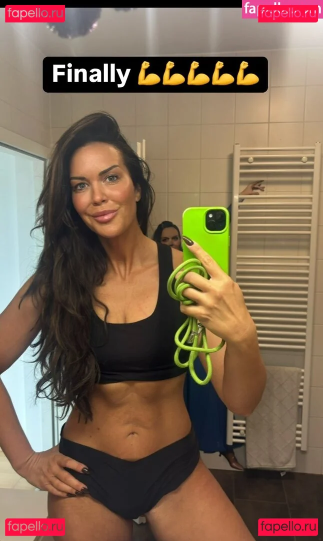 Martina Reuter Onlyfans Photo Gallery 