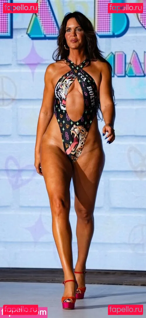 Martina Reuter Onlyfans Photo Gallery 