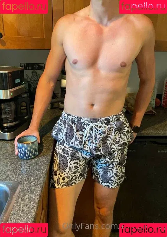 violetandtommy Onlyfans Photo Gallery 