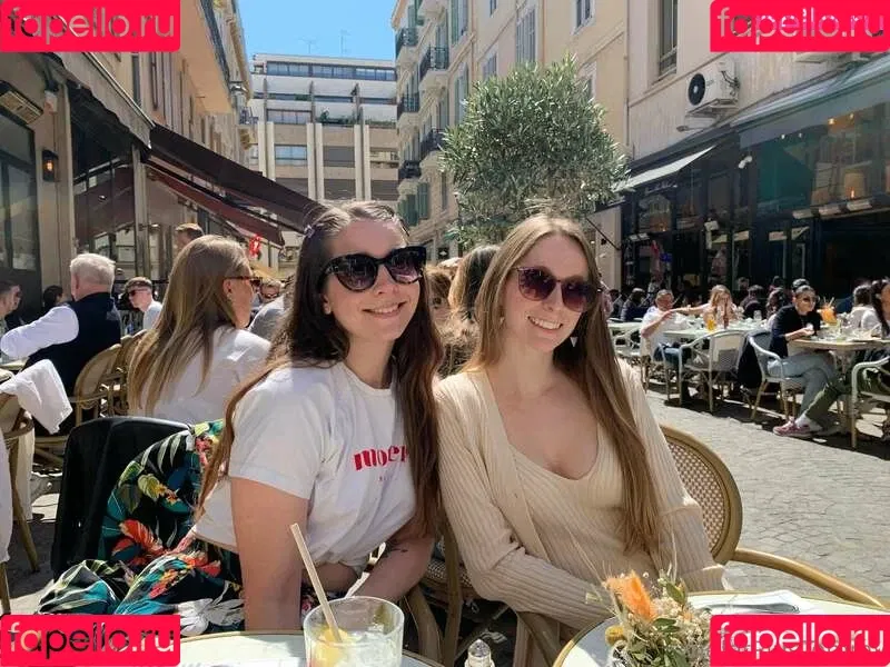 violetandtommy Onlyfans Photo Gallery 