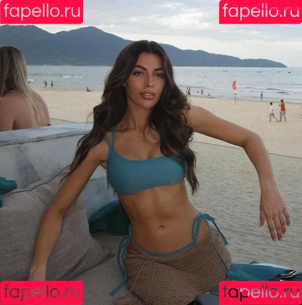 Vitoria Campo Onlyfans Photo Gallery 