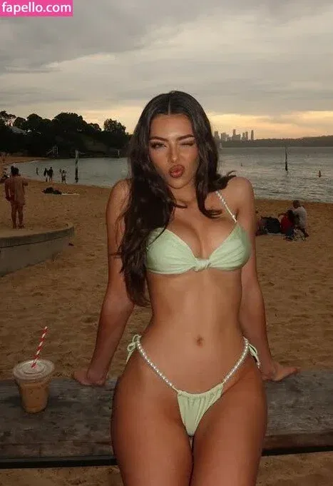 Vitoria Campo Onlyfans Photo Gallery 