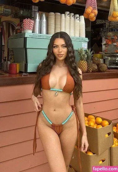 Vitoria Campo Onlyfans Photo Gallery 