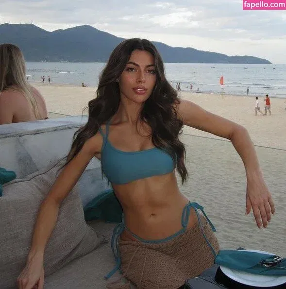 Vitoria Campo Onlyfans Photo Gallery 