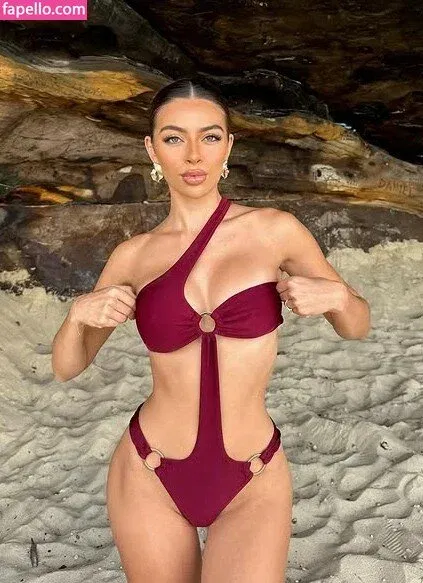 Vitoria Campo Onlyfans Photo Gallery 