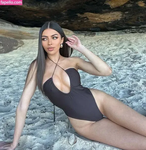 Vitoria Campo Onlyfans Photo Gallery 