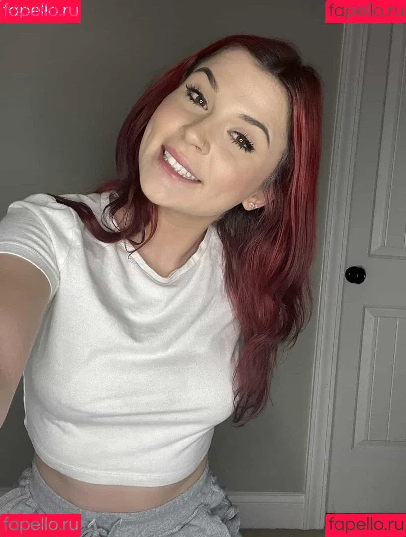 Ryleigh Onlyfans Photo Gallery 