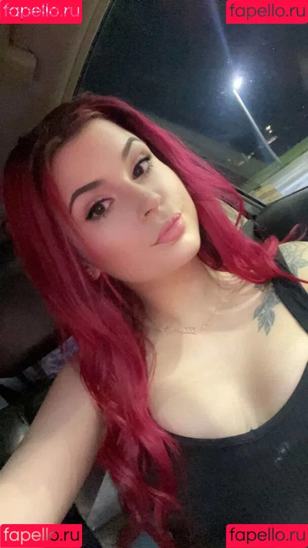 Ryleigh Onlyfans Photo Gallery 