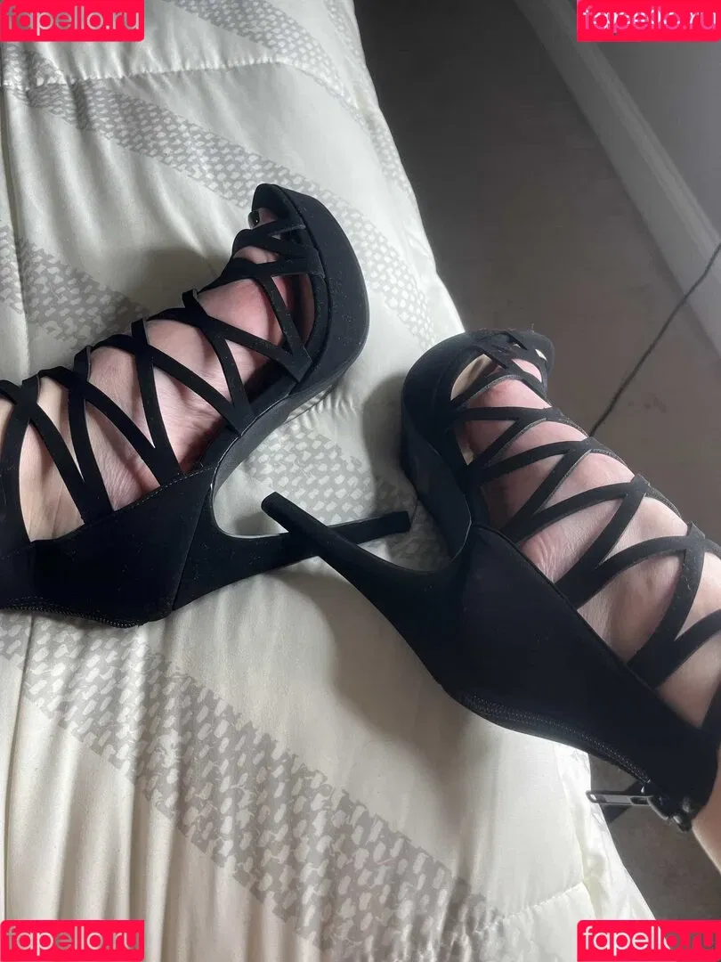 Ryleigh Onlyfans Photo Gallery 