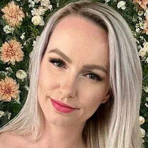 Ryleigh Onlyfans Photo Gallery 