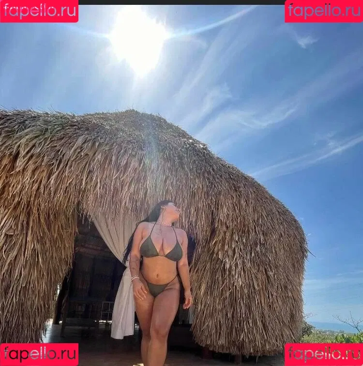 Carolay Garcia Onlyfans Photo Gallery 