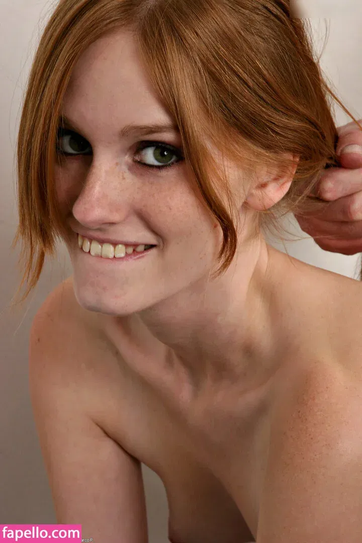 Layla Exx Onlyfans Photo Gallery 