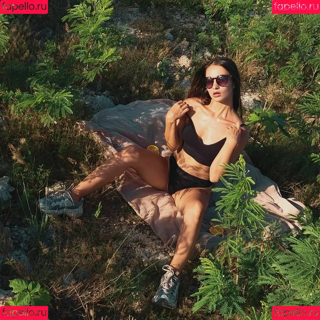 Kinky Maya Onlyfans Photo Gallery 